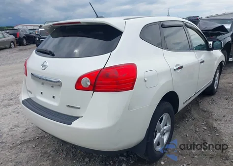2013 Nissan Rogue S z USA, uszkodzony, nr VIN JN8AS5MT4DW001353